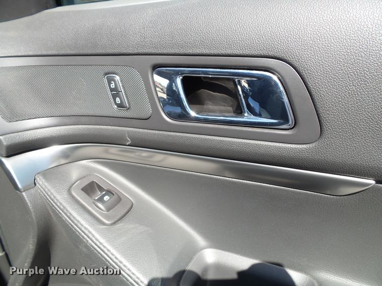 image for item J4777 2013 Ford Explorer Police Interceptor Utility SUV