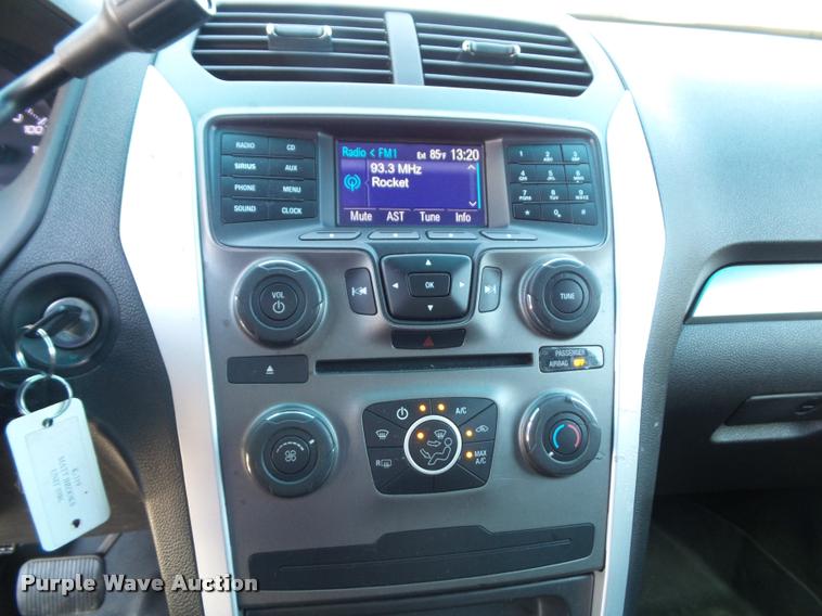 image for item J4778 2013 Ford Explorer Police Interceptor Utility SUV