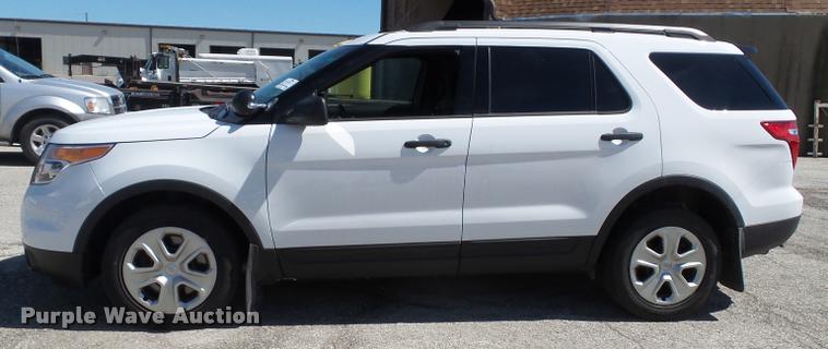 image for item J4779 2013 Ford Explorer Police Interceptor Utility SUV