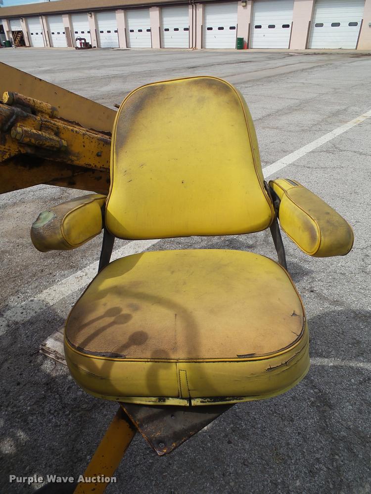 image for item J4780 D.P. Manufacturing 1250-15H truck mounted tamper