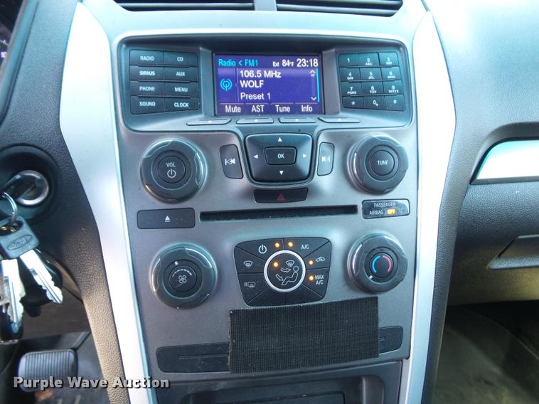 image for item J4783 2013 Ford Explorer Police Interceptor Utility SUV