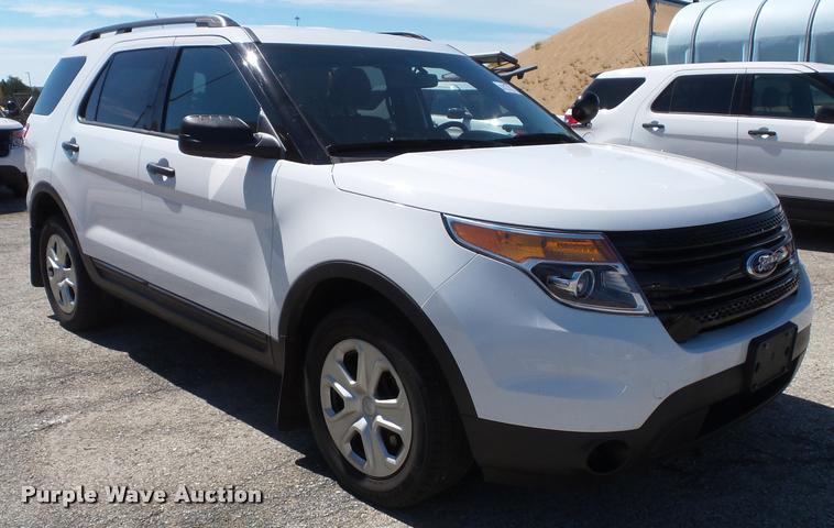 image for item J4784 2013 Ford Explorer Police Interceptor Utility SUV