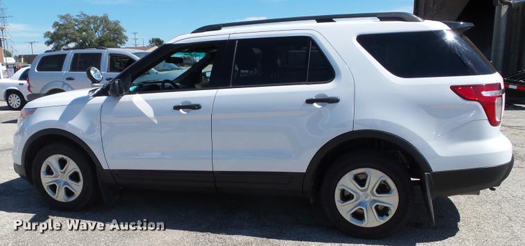 image for item J4784 2013 Ford Explorer Police Interceptor Utility SUV