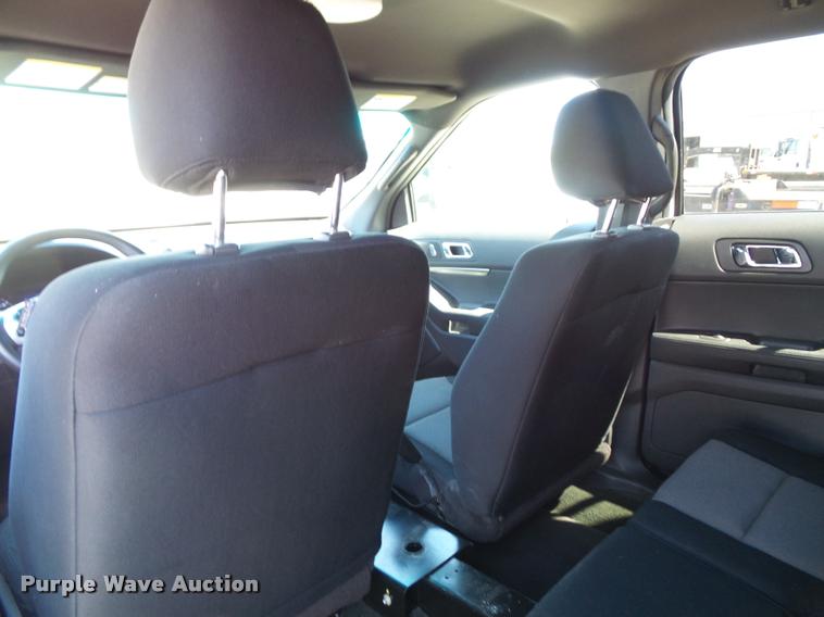 image for item J4784 2013 Ford Explorer Police Interceptor Utility SUV