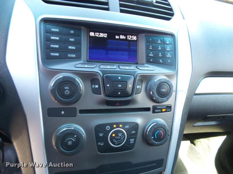 image for item J4784 2013 Ford Explorer Police Interceptor Utility SUV