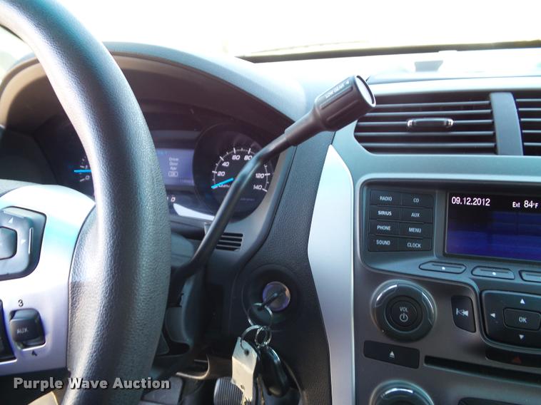 image for item J4784 2013 Ford Explorer Police Interceptor Utility SUV