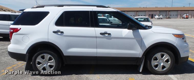 image for item J4789 2014 Ford Explorer Police Interceptor Utility SUV