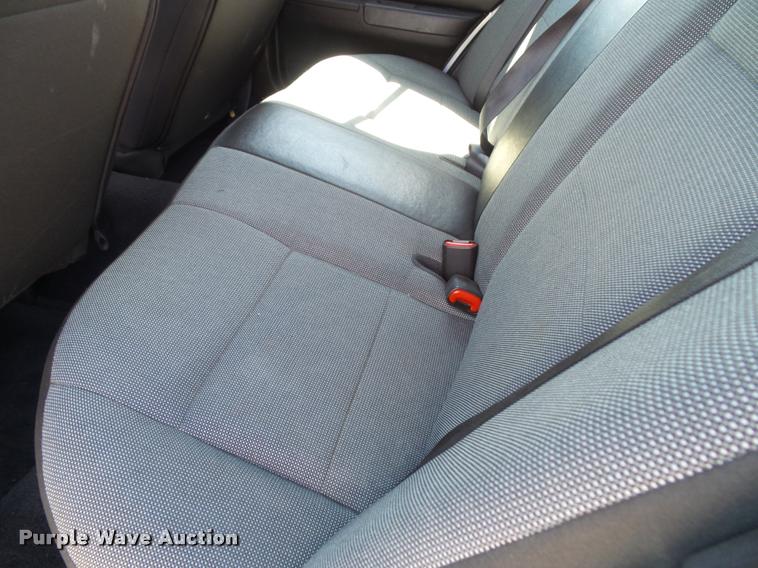 image for item J4790 2011 Ford Crown Victoria Police Interceptor