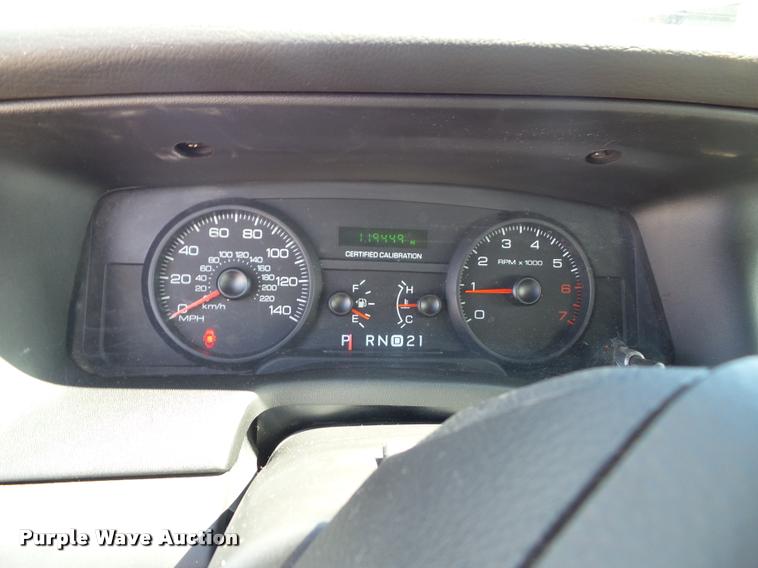 image for item J4790 2011 Ford Crown Victoria Police Interceptor