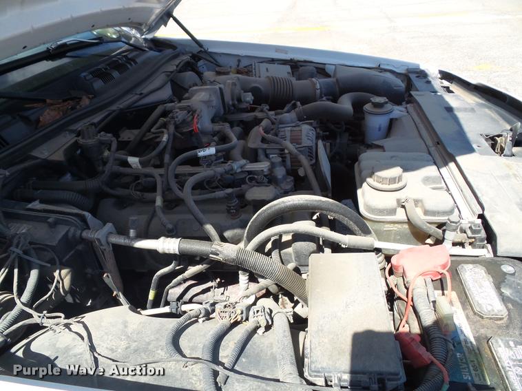 image for item J4790 2011 Ford Crown Victoria Police Interceptor