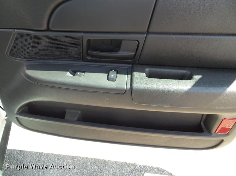 image for item J4790 2011 Ford Crown Victoria Police Interceptor