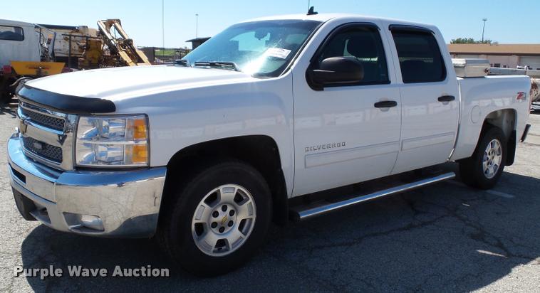 image for item J4791 2012 Chevrolet Silverado 1500 LT Z71 Crew Cab pickup truck