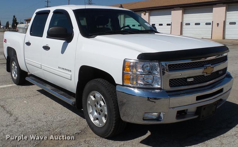 image for item J4791 2012 Chevrolet Silverado 1500 LT Z71 Crew Cab pickup truck