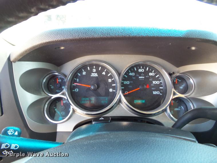 image for item J4791 2012 Chevrolet Silverado 1500 LT Z71 Crew Cab pickup truck