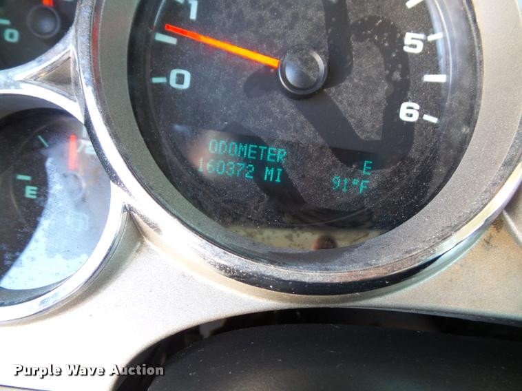 image for item J4791 2012 Chevrolet Silverado 1500 LT Z71 Crew Cab pickup truck