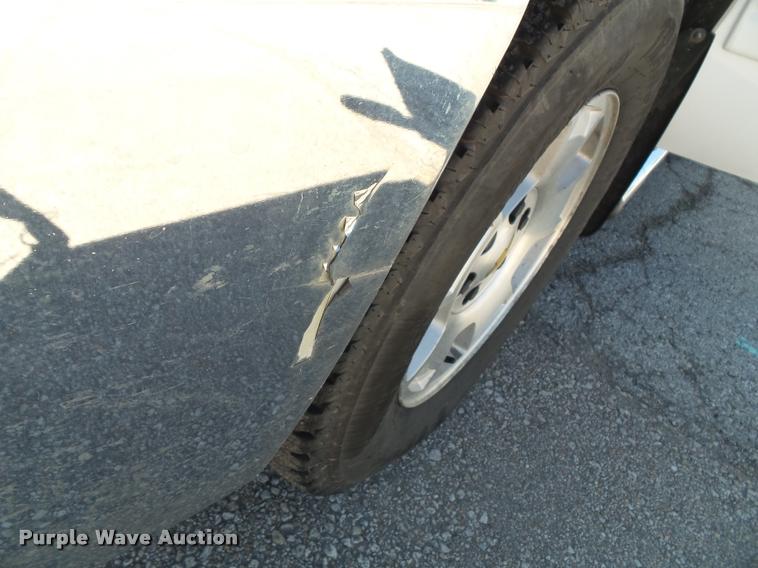 image for item J4791 2012 Chevrolet Silverado 1500 LT Z71 Crew Cab pickup truck