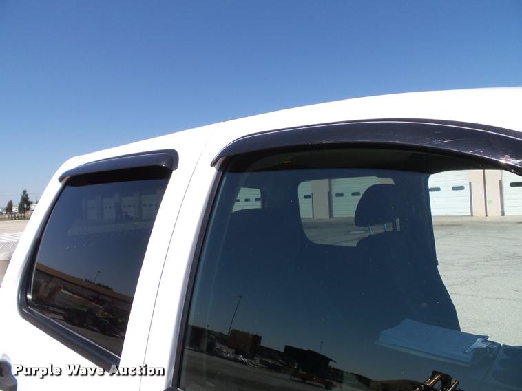 image for item J4791 2012 Chevrolet Silverado 1500 LT Z71 Crew Cab pickup truck