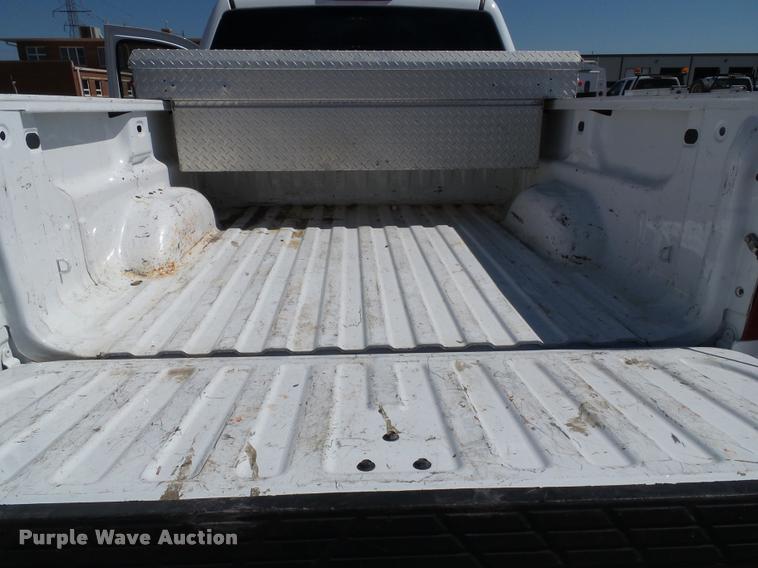 image for item J4791 2012 Chevrolet Silverado 1500 LT Z71 Crew Cab pickup truck