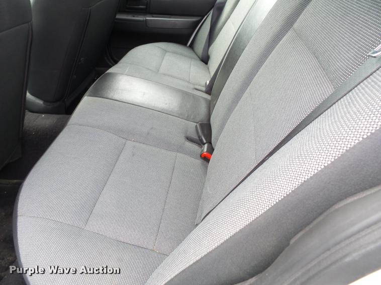 image for item J4795 2011 Ford Crown Victoria Police Interceptor