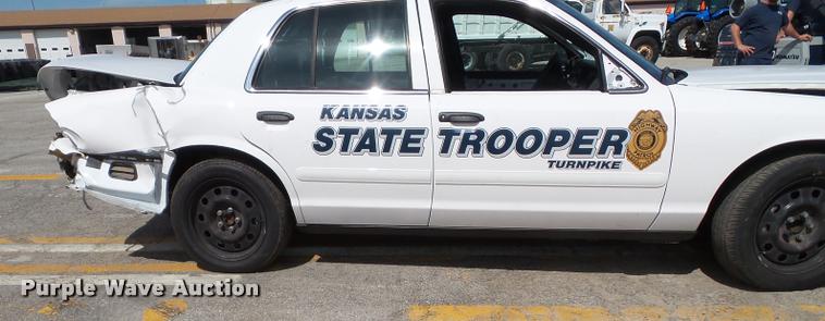 image for item J4796 2008 Ford Crown Victoria Police Interceptor