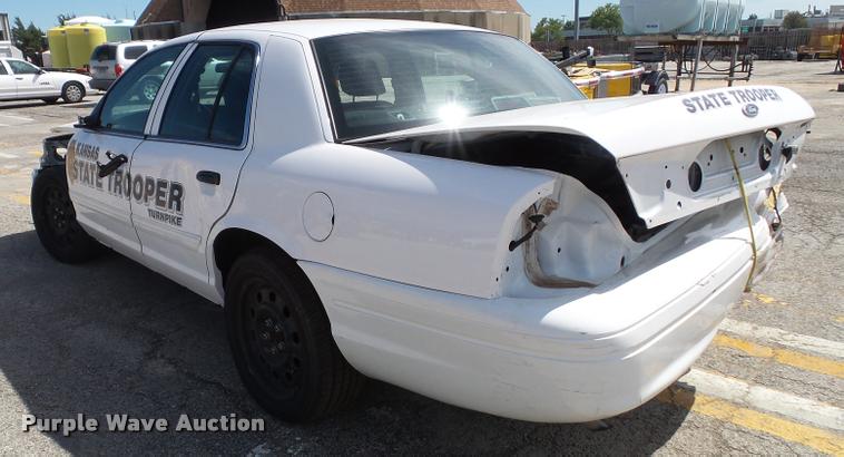 image for item J4796 2008 Ford Crown Victoria Police Interceptor