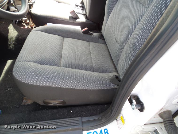 image for item J4796 2008 Ford Crown Victoria Police Interceptor