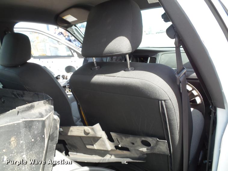 image for item J4796 2008 Ford Crown Victoria Police Interceptor