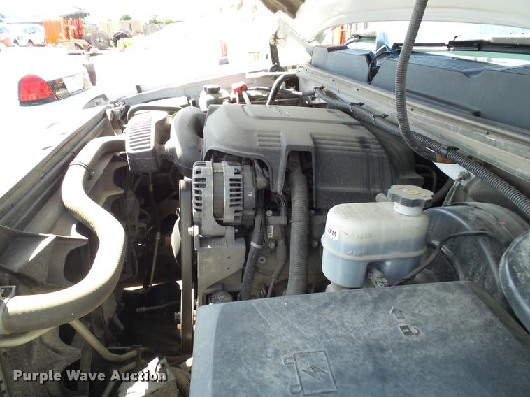 image for item J4798 2012 Chevrolet Silverado 1500 Z71 Crew Cab pickup truck