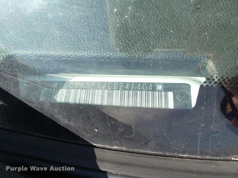 image for item J4798 2012 Chevrolet Silverado 1500 Z71 Crew Cab pickup truck