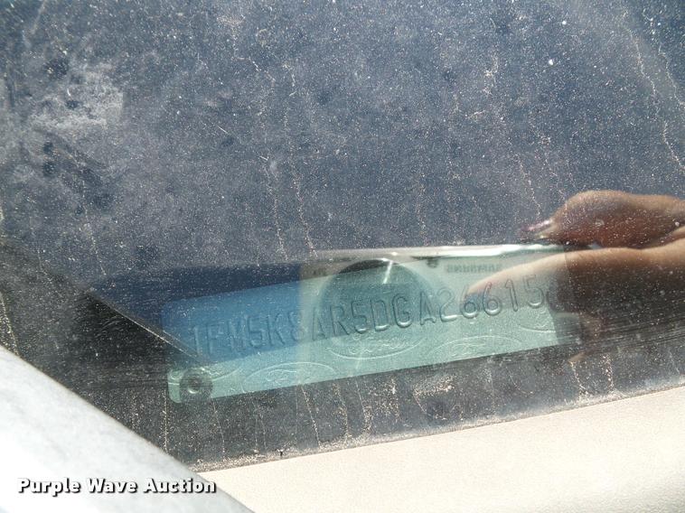 image for item J4799 2013 Ford Explorer Police Interceptor Utility SUV