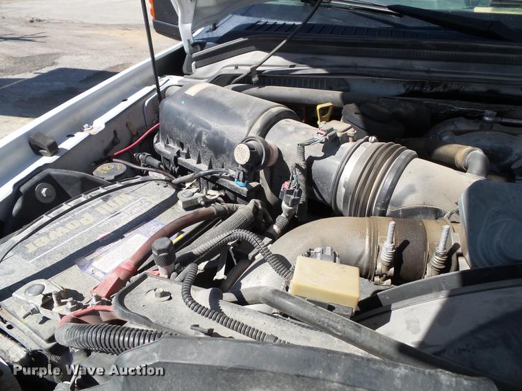 image for item J4801 2009 Ford F350 Super Duty XL flatbed pickup truck