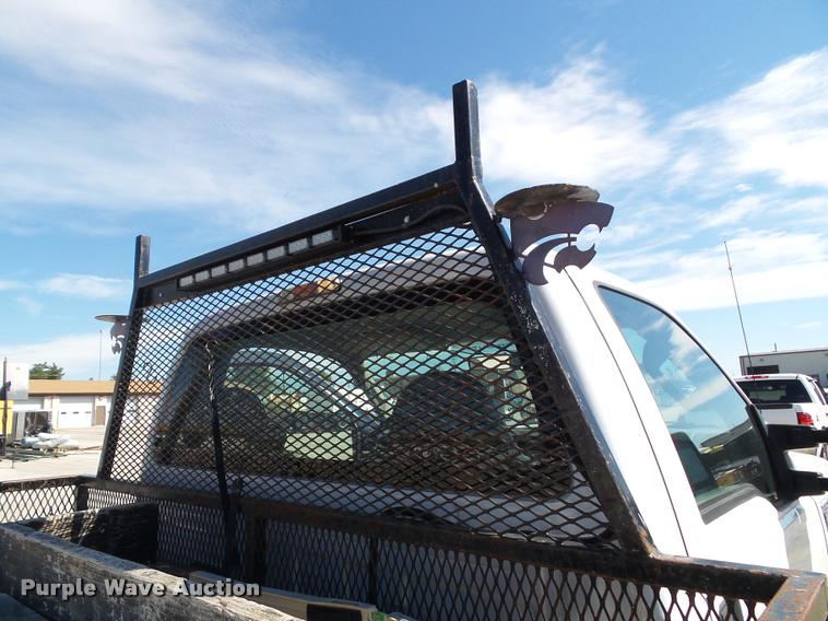 image for item J4801 2009 Ford F350 Super Duty XL flatbed pickup truck