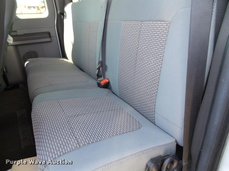 image for item J4802 2011 Ford F350 Super Duty XLT SuperCab utility truck