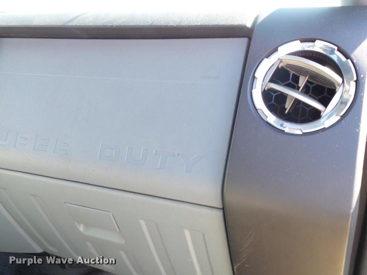 image for item J4802 2011 Ford F350 Super Duty XLT SuperCab utility truck