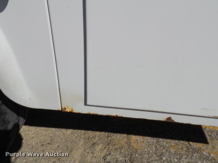 image for item J4802 2011 Ford F350 Super Duty XLT SuperCab utility truck