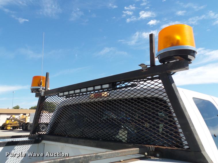 image for item J4802 2011 Ford F350 Super Duty XLT SuperCab utility truck