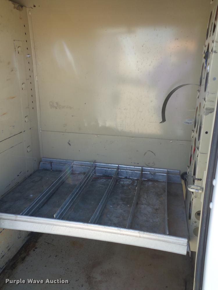 image for item J4802 2011 Ford F350 Super Duty XLT SuperCab utility truck