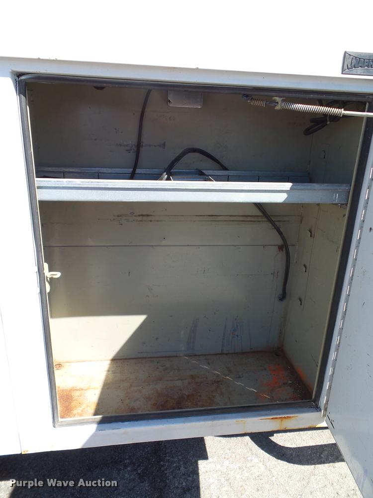 image for item J4803 2007 Ford F350 Super Duty XLT utility truck