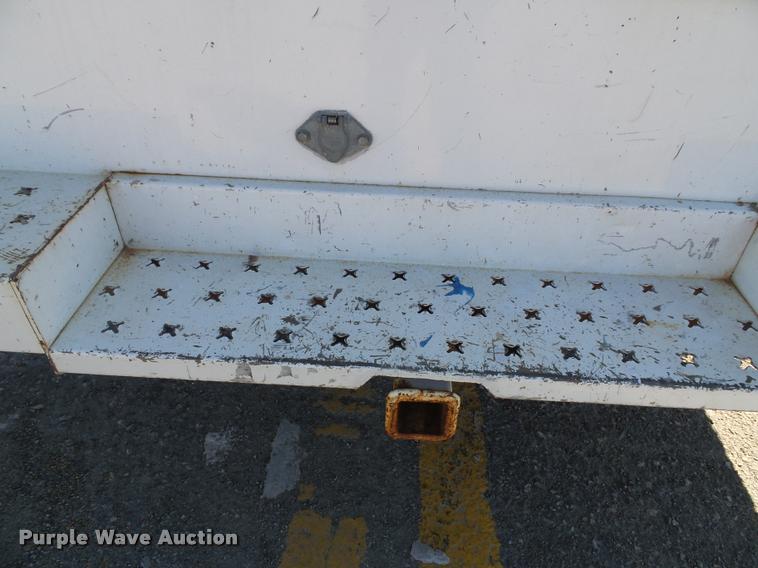 image for item J4803 2007 Ford F350 Super Duty XLT utility truck