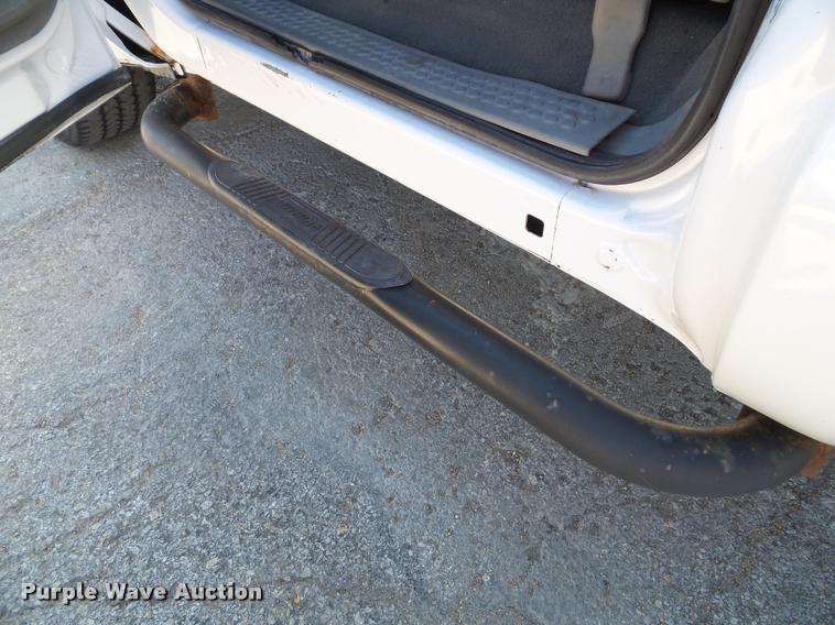 image for item J4803 2007 Ford F350 Super Duty XLT utility truck