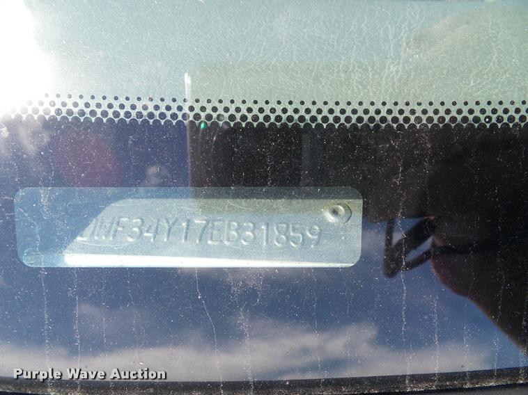 image for item J4803 2007 Ford F350 Super Duty XLT utility truck