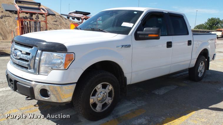 image for item J4804 2011 Ford F150 XLT SuperCrew pickup truck