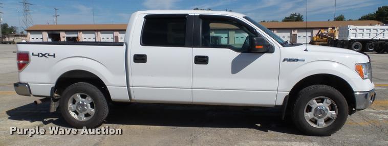 image for item J4804 2011 Ford F150 XLT SuperCrew pickup truck