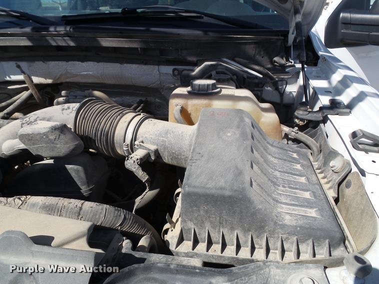 image for item J4804 2011 Ford F150 XLT SuperCrew pickup truck