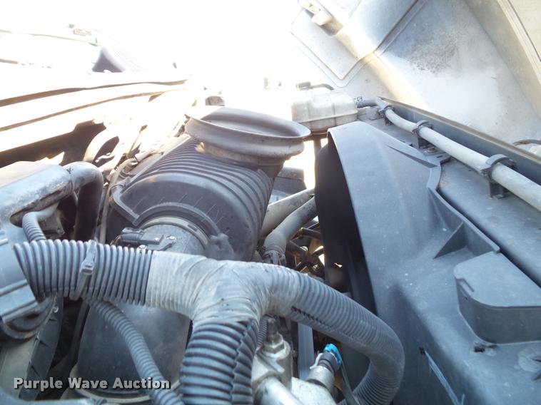 image for item J4805 2006 GMC C8500 dump truck