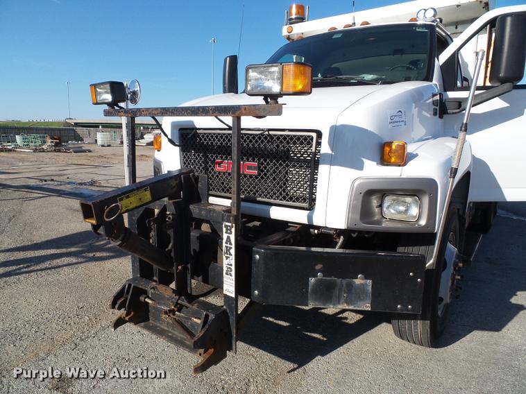 image for item J4805 2006 GMC C8500 dump truck