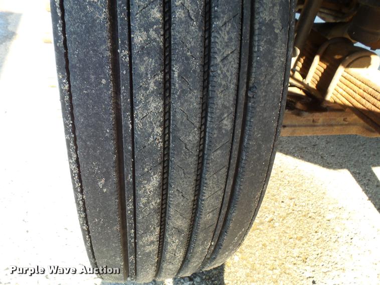 image for item J4805 2006 GMC C8500 dump truck