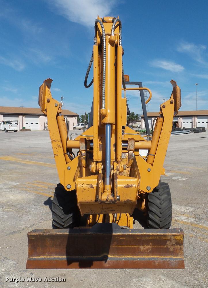 image for item J4806 1998 Case 460 trencher