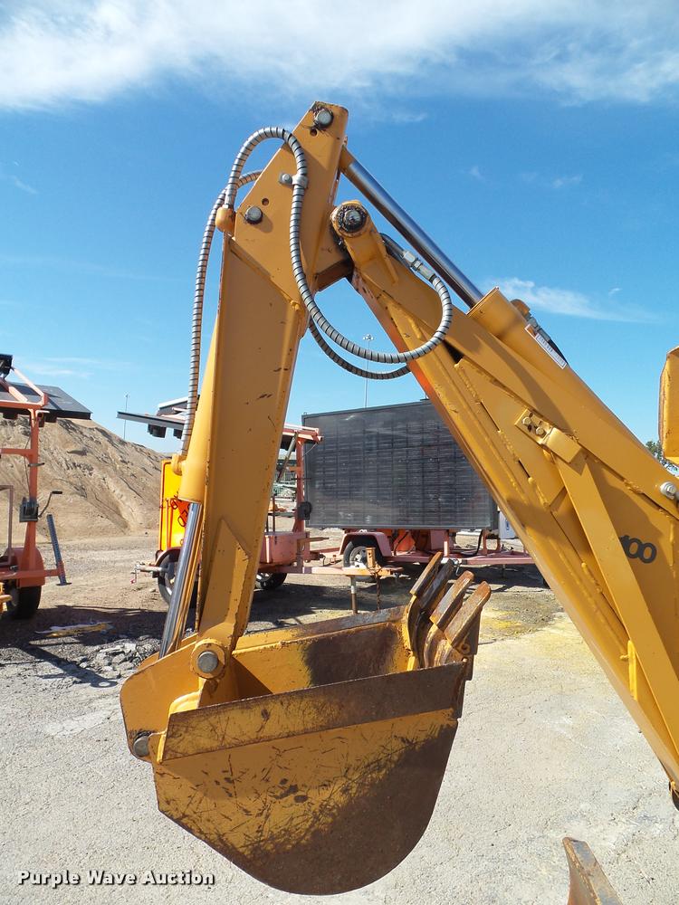 image for item J4806 1998 Case 460 trencher