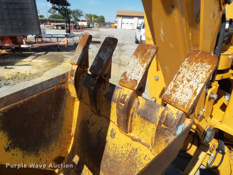 image for item J4806 1998 Case 460 trencher